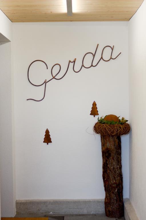 Gerda Wellness Apartment Grinzens Экстерьер фото